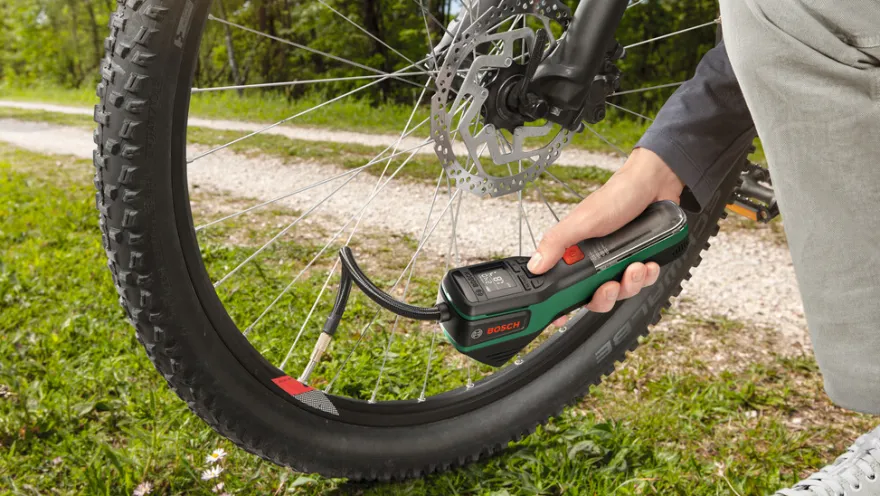 Bosch PNEO akku trykluftpumpe 3,6 V