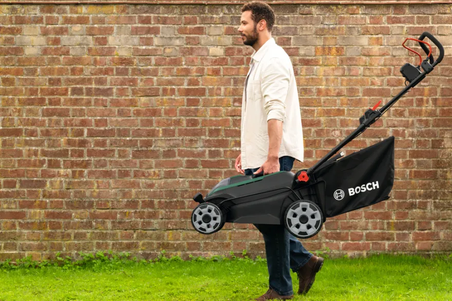 Bosch Rotak 18V-43 akku plæneklipper