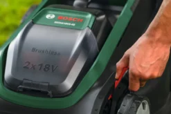 Bosch Rotak 18V-43 akku plæneklipper