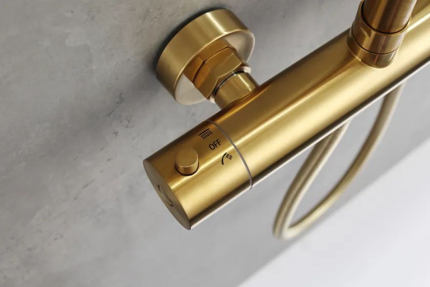 Brusesæt m/termostat Ø250 mm messingfinish