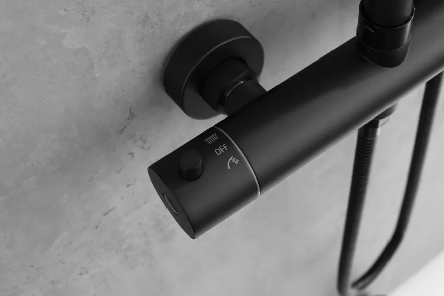 Brusesæt m/termostat Ø250 mm sort