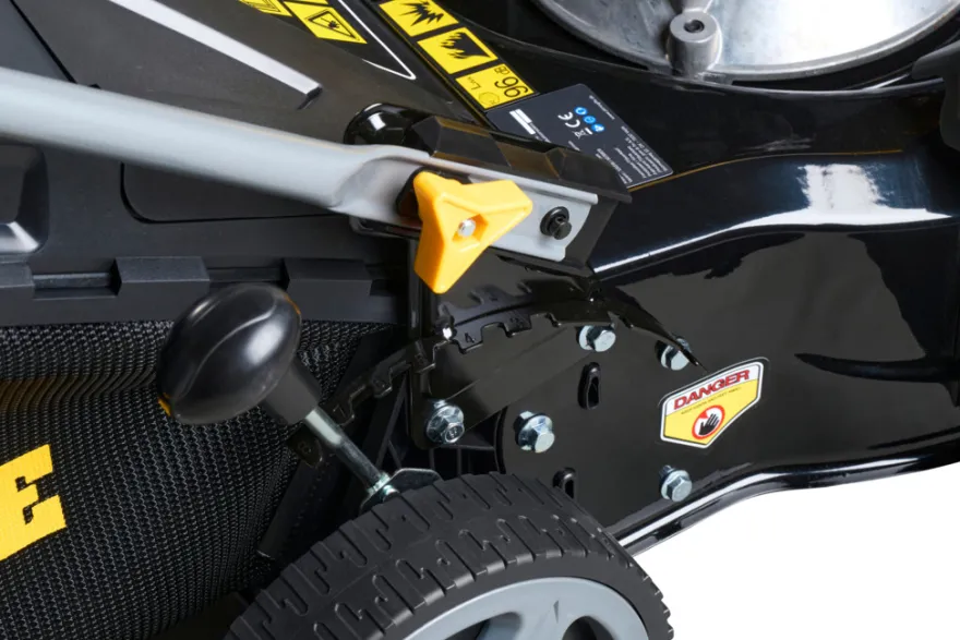 Falke® plæneklipper benzin 150CC selvkørende