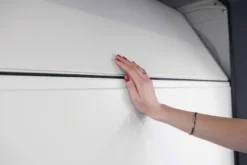 Garageport 240 x 212,5 cm med portautomatik High Rip W