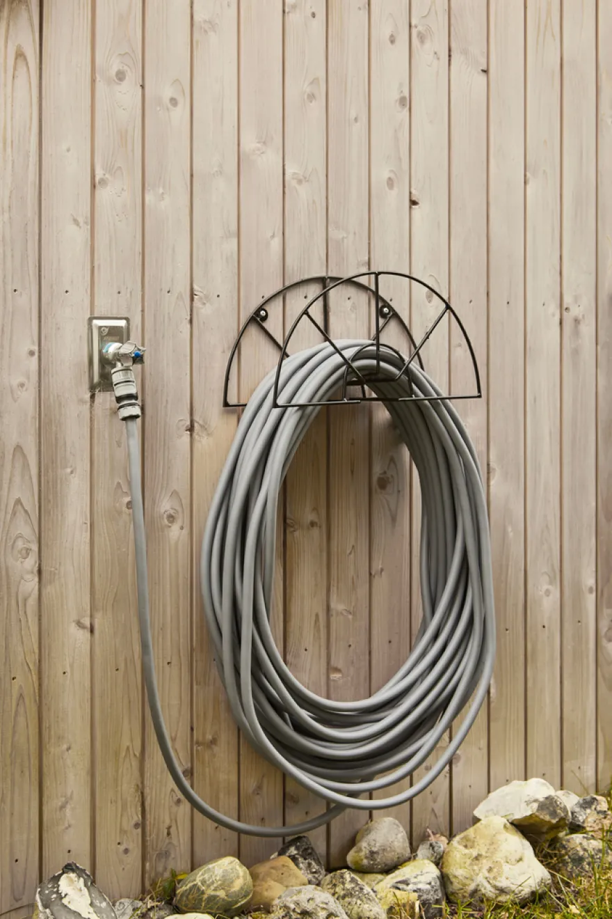 Haveslangeholder sort - Garden®