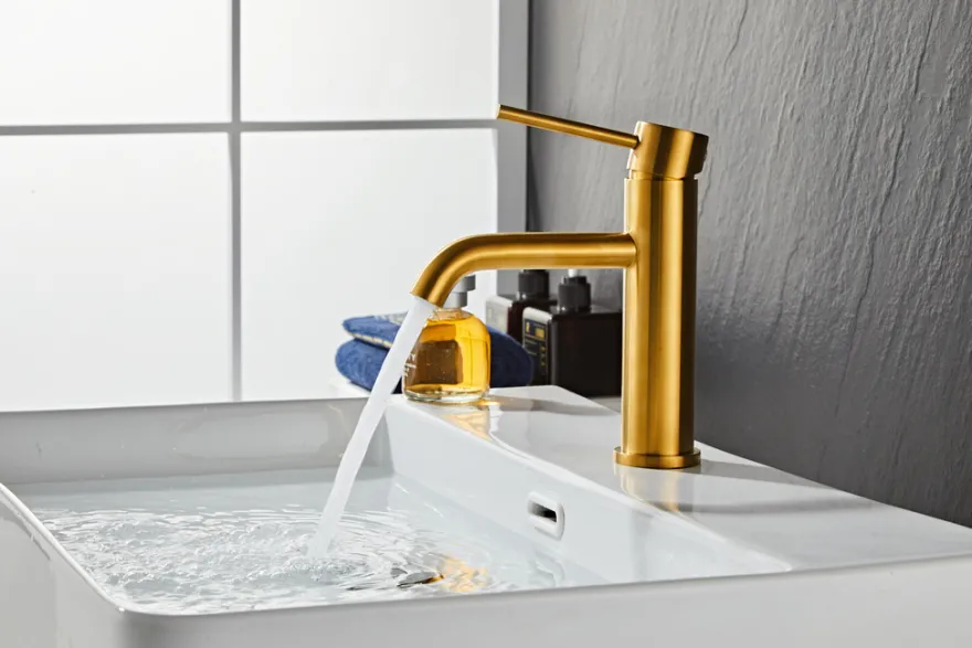 Håndvaskarmatur Slim vinkel messingfinish