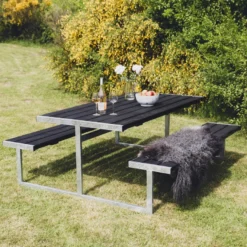 HORTUS LOKE bord-/bænkesæt sort 180 x 177 cm