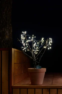 Klyngelys 70 LED m/timer og 8 funktioner 1,9 meter