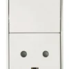 LK FUGA® stikkontakt m/jord, ramme og afbryder hvid
