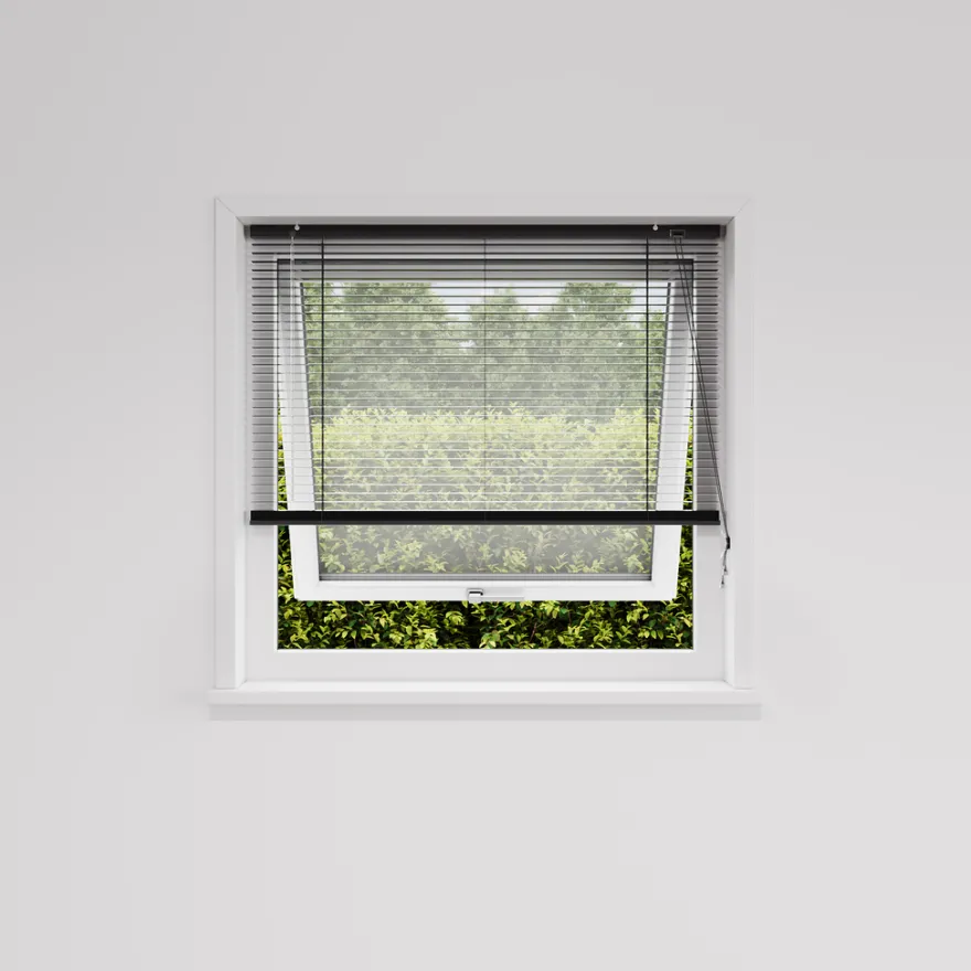 Persienne aluminium sort 90 x 130 cm