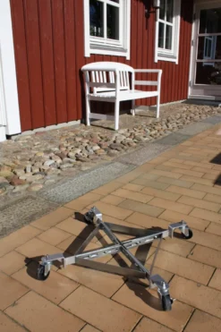 Rullevogn til parasolfod og krukker - Garden®