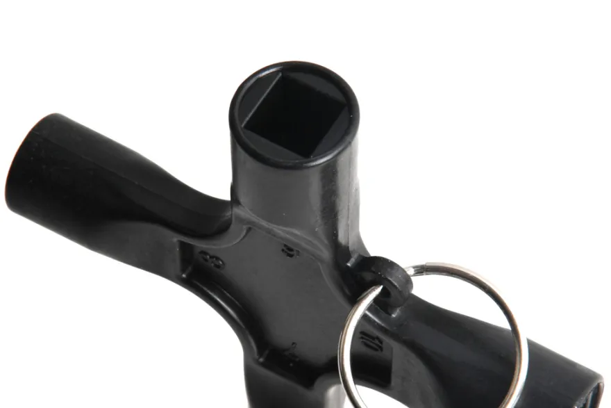 Universalnøgle m/4 fatninger